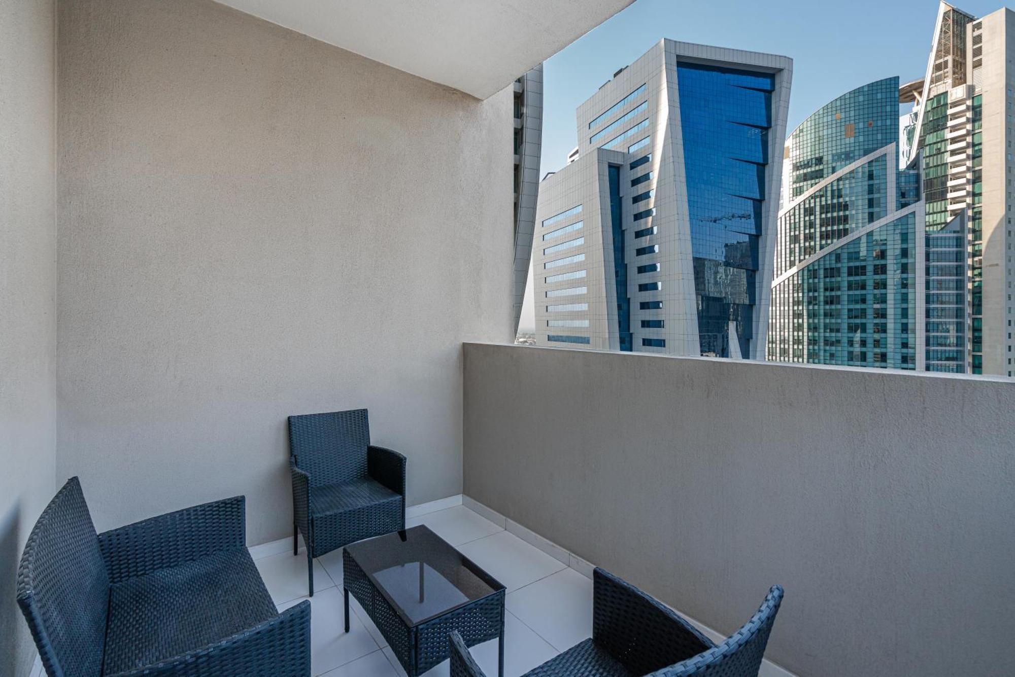 Citihome - 1Br At Merano Tower By Damac Dubai Luaran gambar